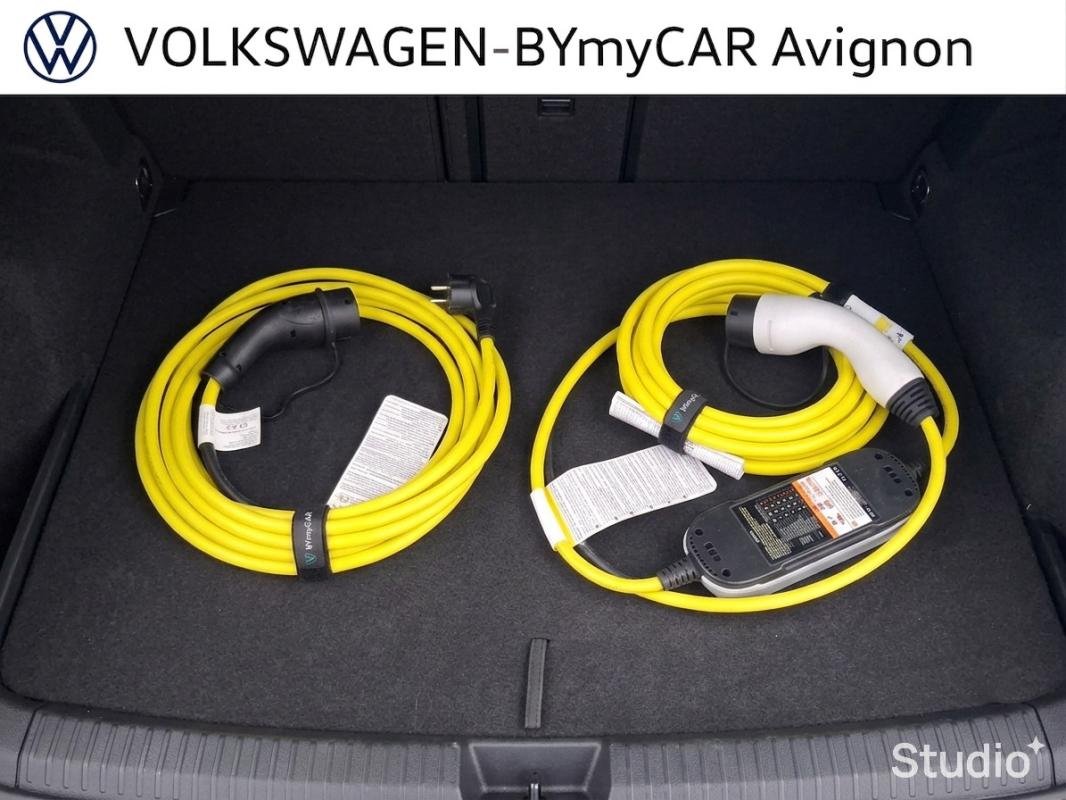 Volkswagen Tiguan - Photo 35