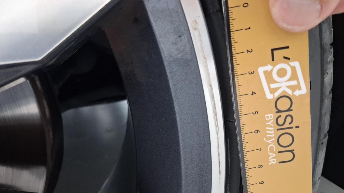 Volkswagen Tiguan - Photo 40