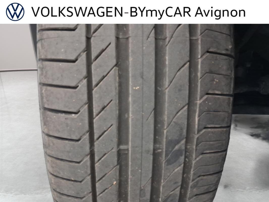 Volkswagen Tiguan - Photo 9