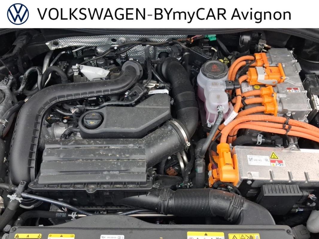 Volkswagen Tiguan - Photo 16