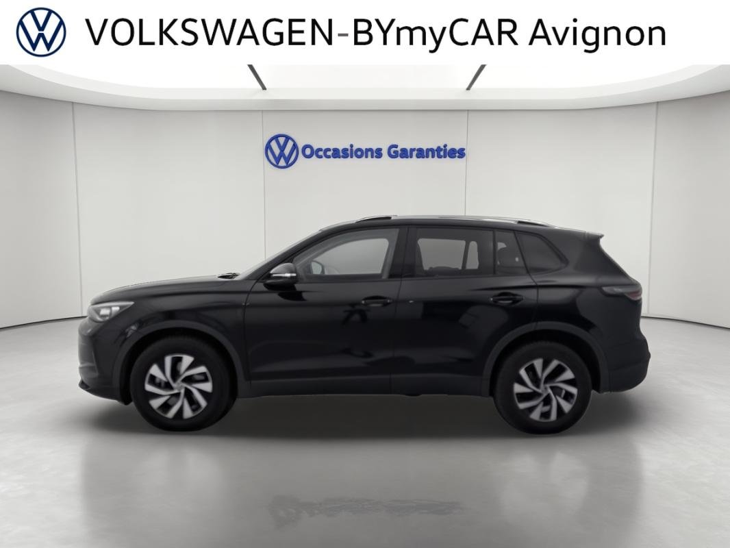 Volkswagen Tiguan - Photo 2