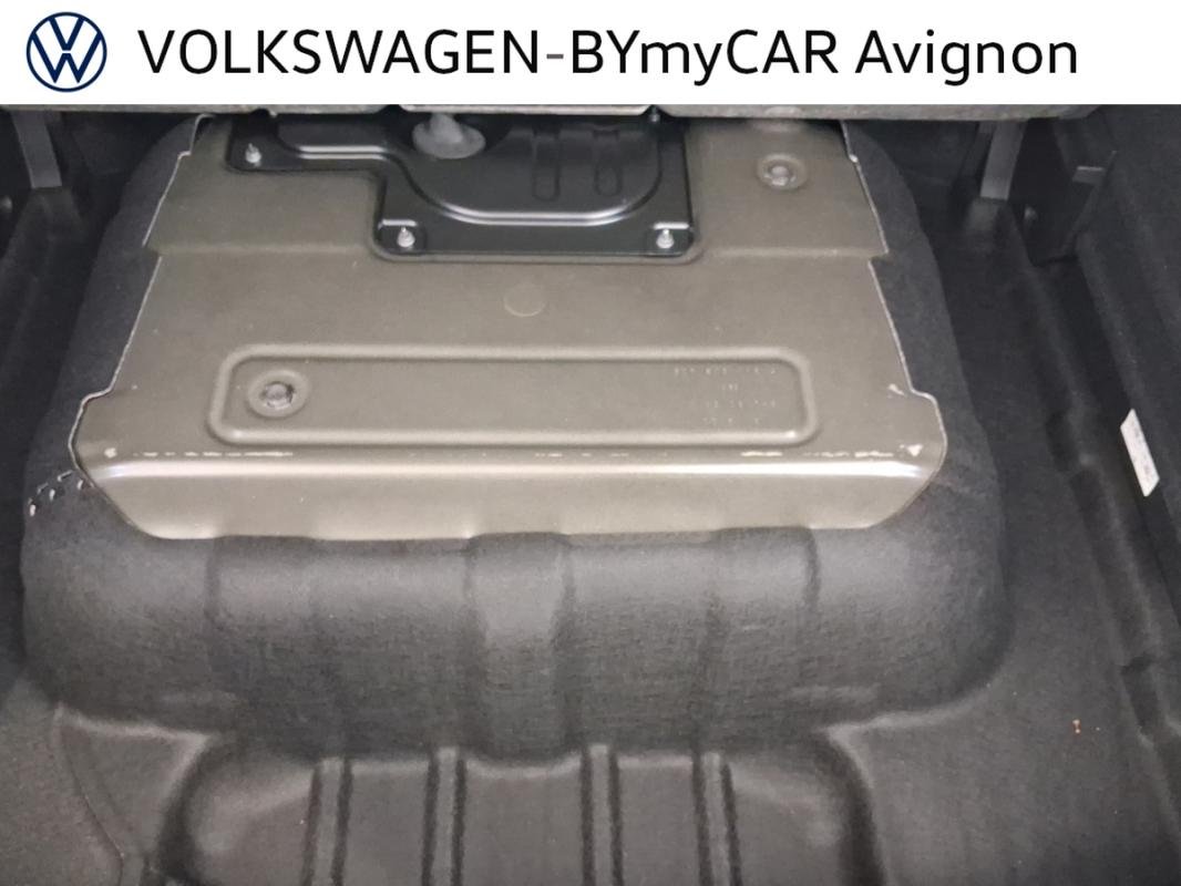 Volkswagen Tiguan - Photo 21
