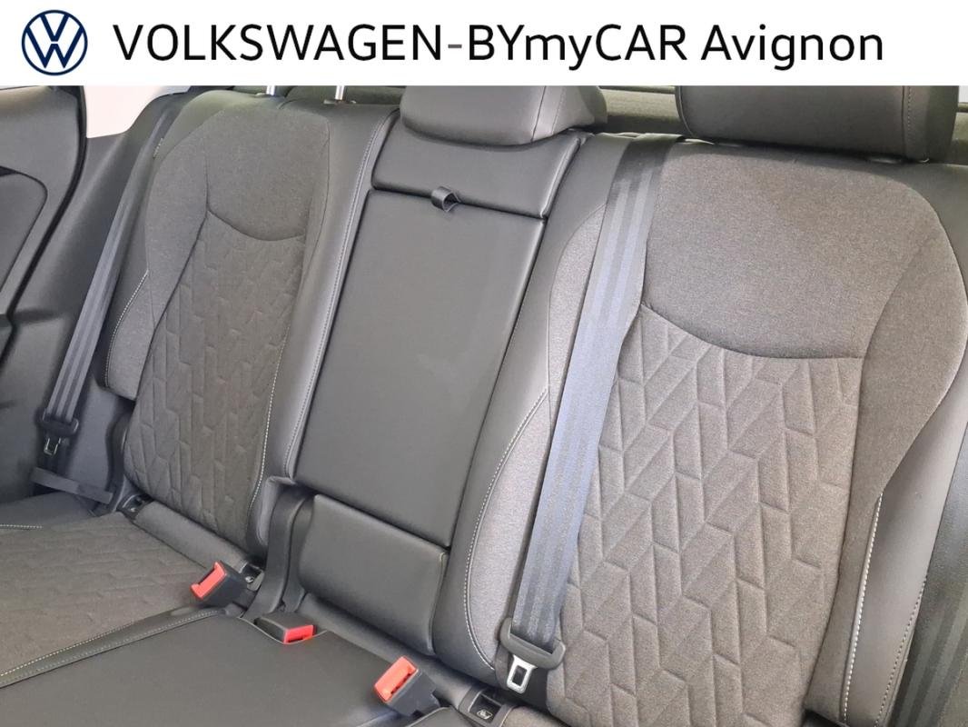 Volkswagen Tiguan - Photo 24