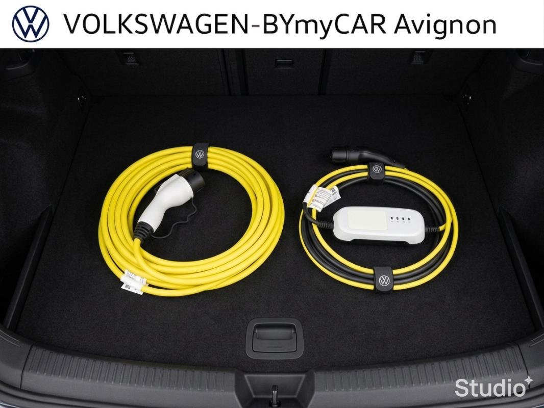 Volkswagen Tiguan - Photo 35