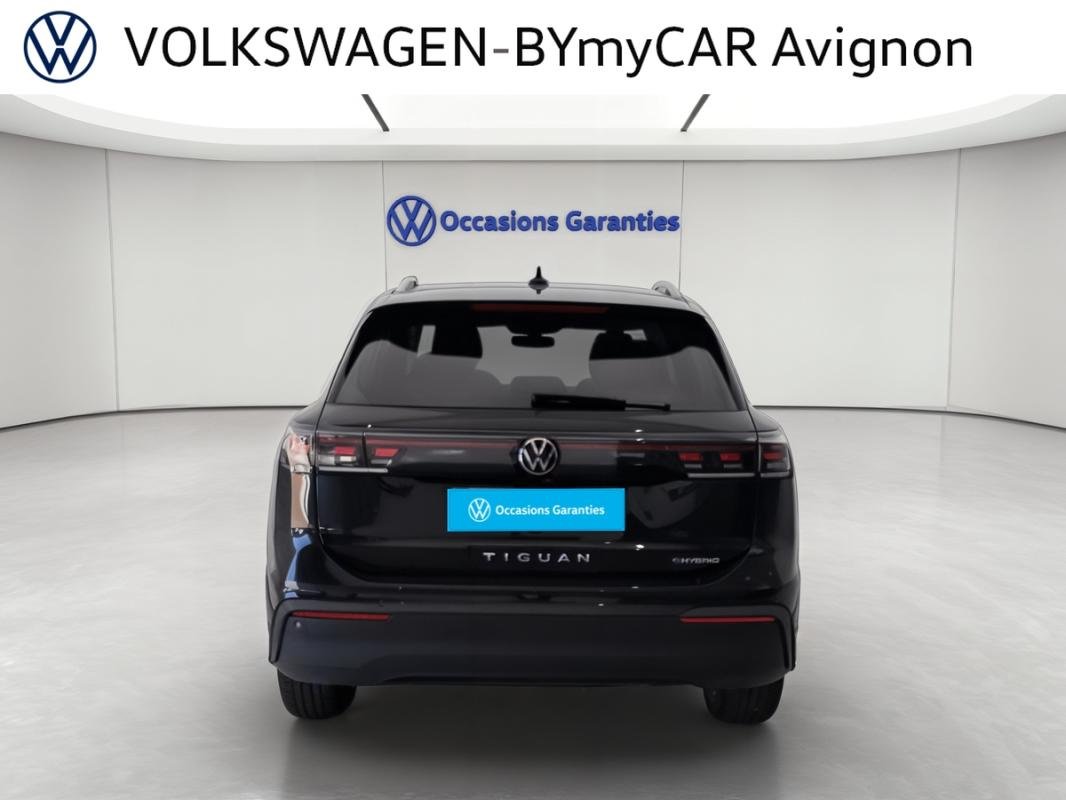 Volkswagen Tiguan - Photo 4