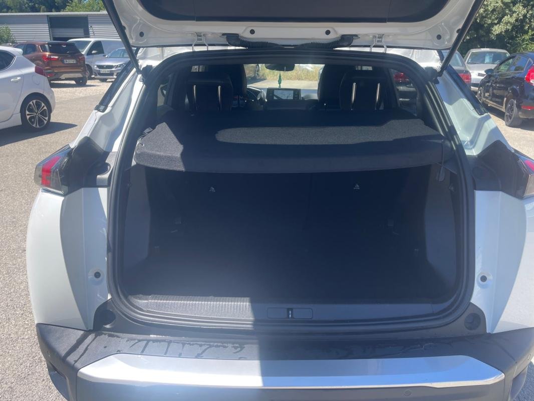 Peugeot 2008 - Photo 12