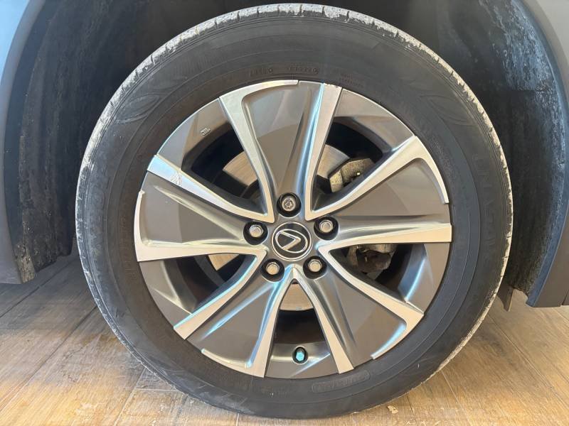 Lexus UX - Photo 17