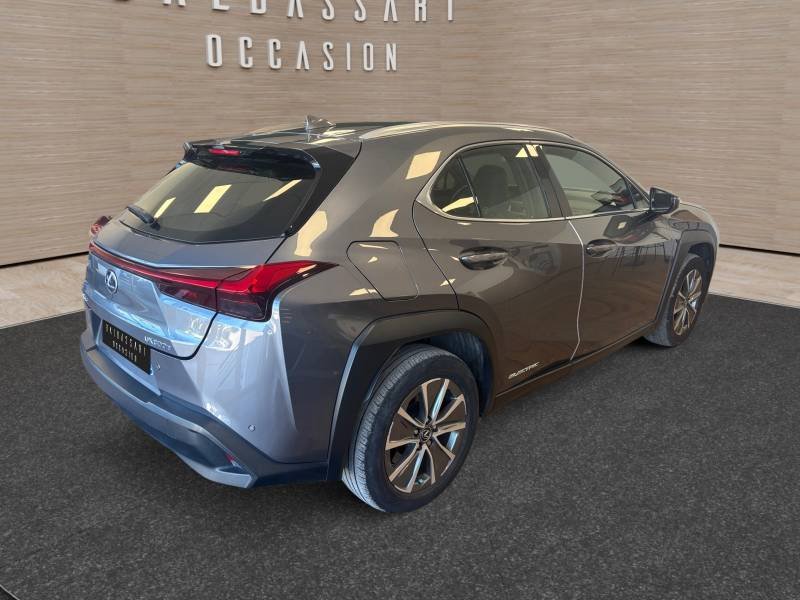 Lexus UX - Photo 2