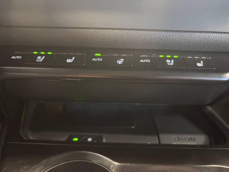 Lexus UX - Photo 28