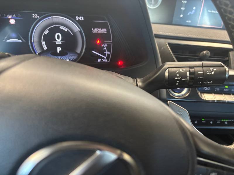 Lexus UX - Photo 33