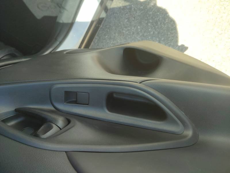 Toyota Yaris - Photo 16