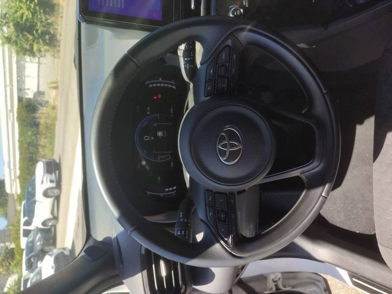 Toyota Yaris - Photo 17