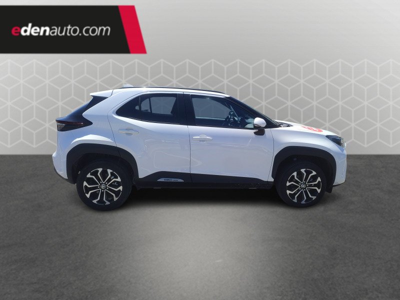 Toyota Yaris - Photo 6