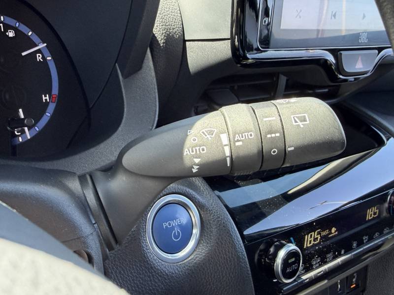 Toyota Yaris - Photo 11