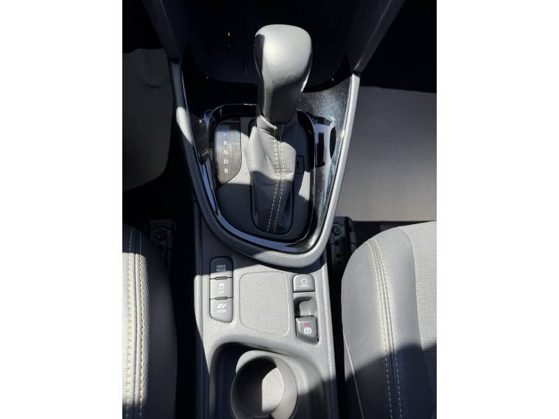 Toyota Yaris - Photo 12