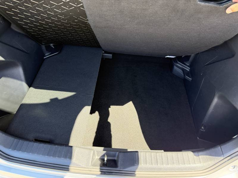 Toyota Yaris - Photo 17