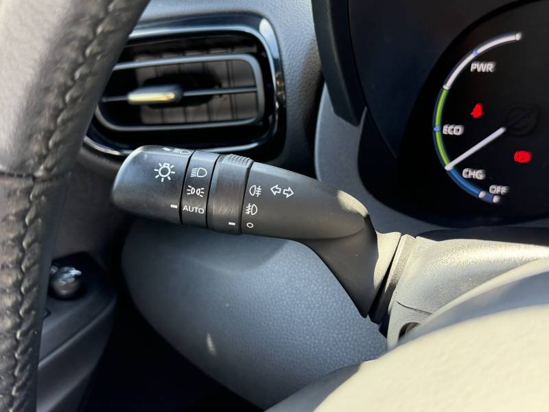 Toyota Yaris - Photo 10