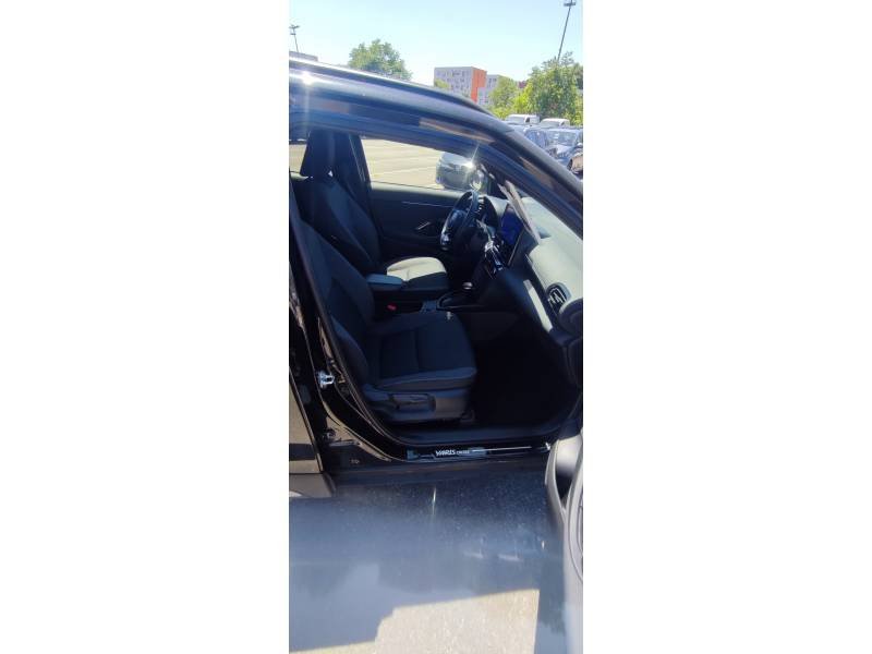 Toyota Yaris - Photo 11