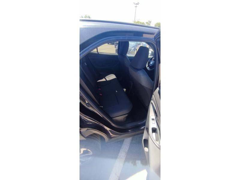 Toyota Yaris - Photo 12
