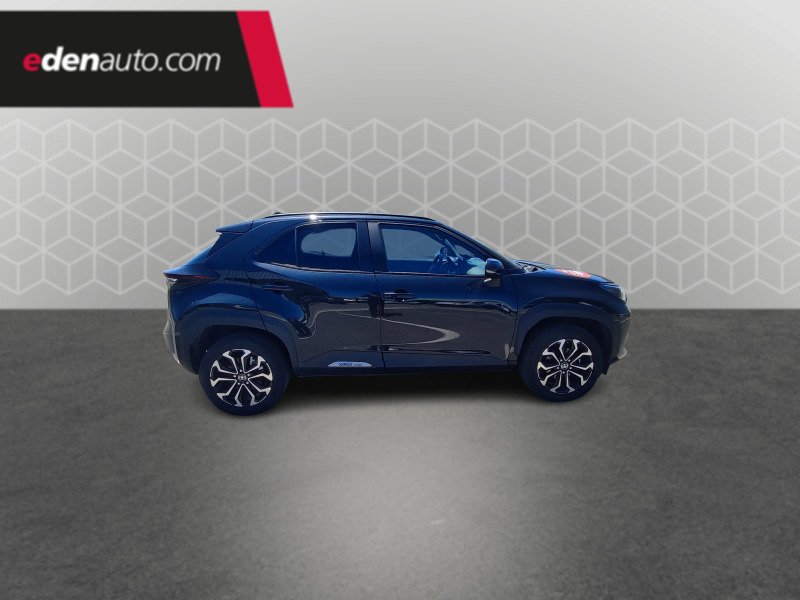 Toyota Yaris - Photo 6