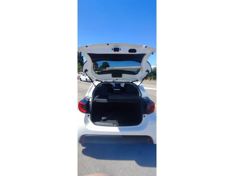 Toyota Yaris - Photo 17