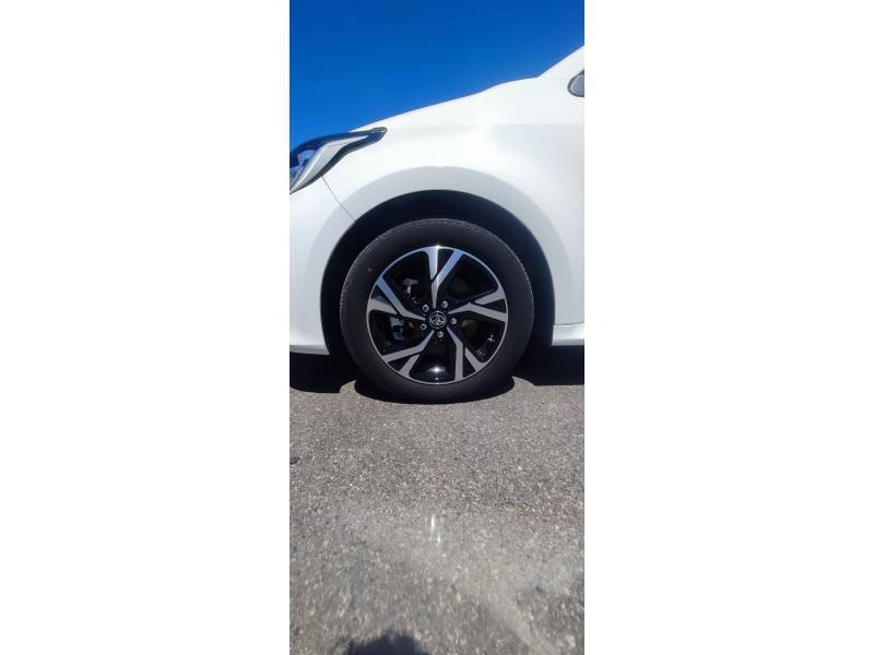 Toyota Yaris - Photo 9