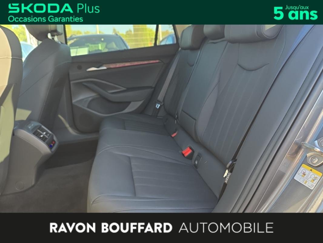 Skoda Superb Combi - Photo 27
