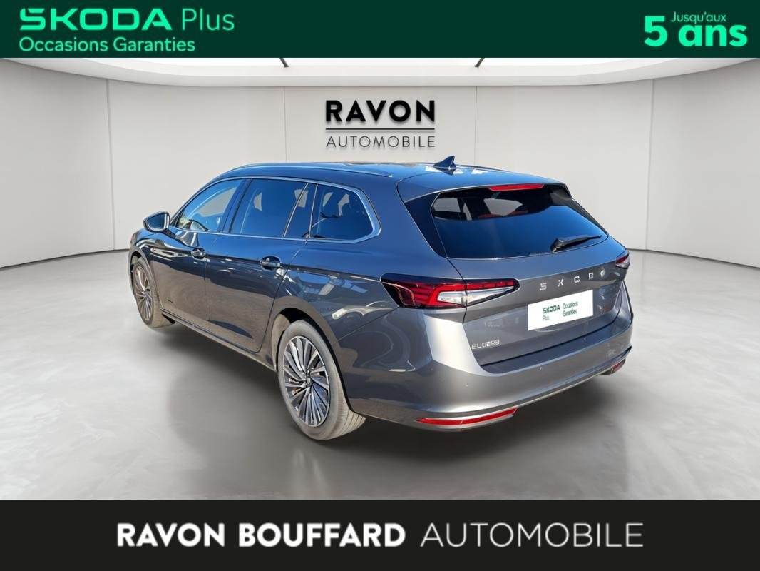 Skoda Superb Combi - Photo 3