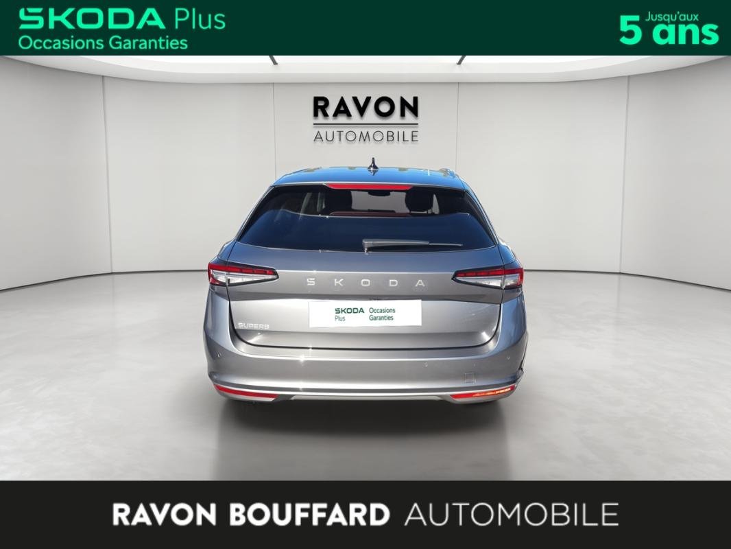Skoda Superb Combi - Photo 4