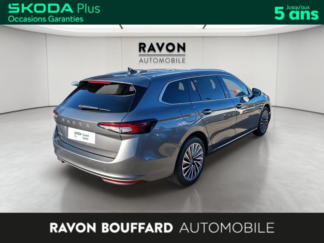 Skoda Superb Combi - Photo 5