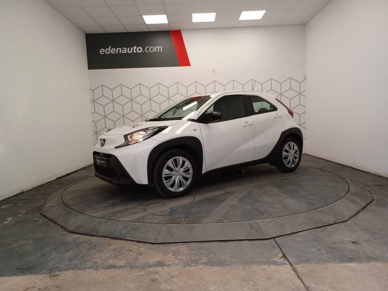 Toyota aygo x - Photo 1