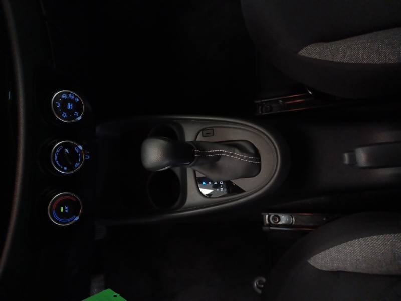 Toyota aygo x - Photo 19