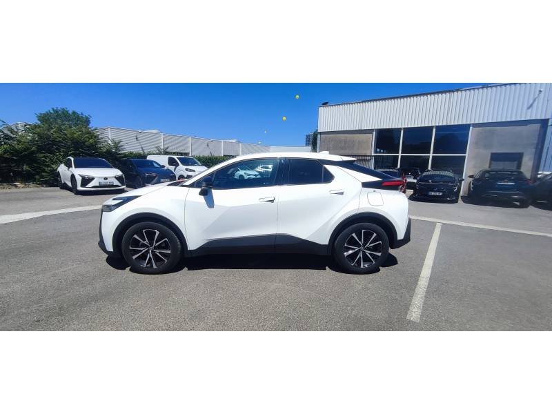 Toyota C-HR - Photo 2