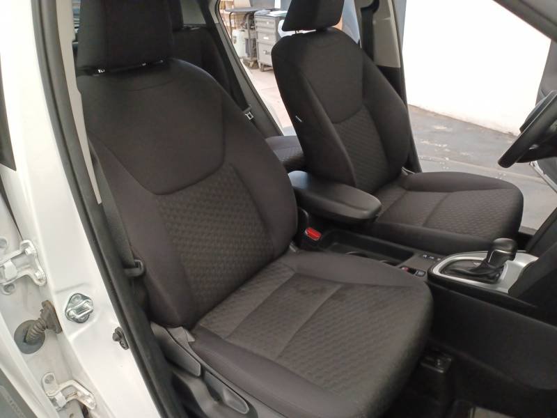 Toyota Yaris - Photo 12
