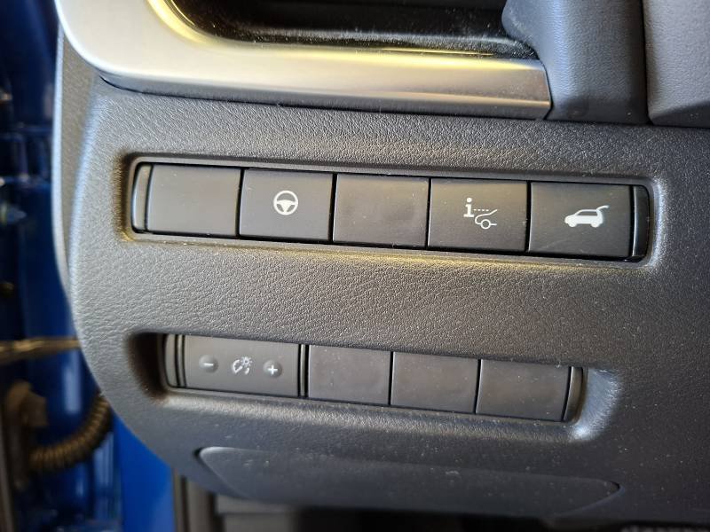 Nissan Qashqai - Photo 29