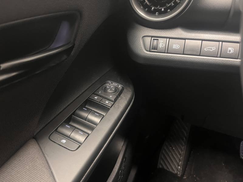 Toyota C-HR - Photo 20