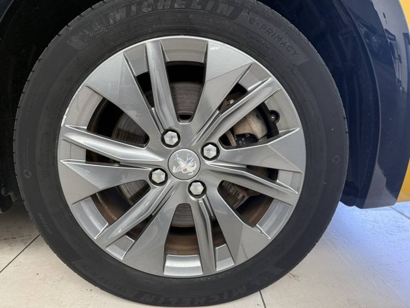 Peugeot 208 - Photo 15