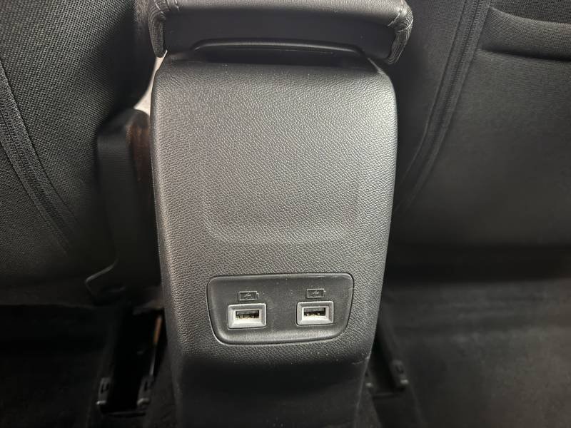 Peugeot 208 - Photo 21