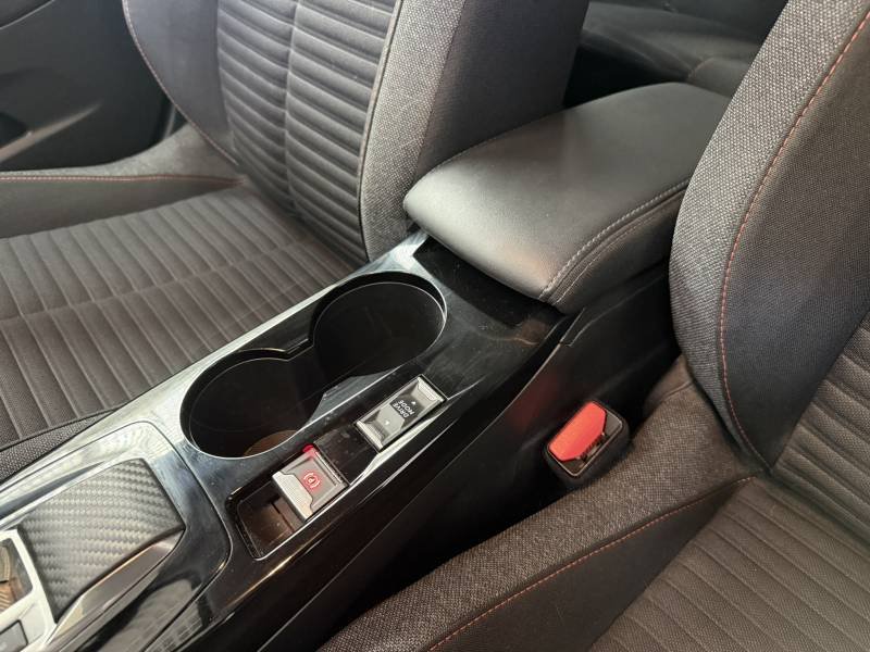Peugeot 208 - Photo 31