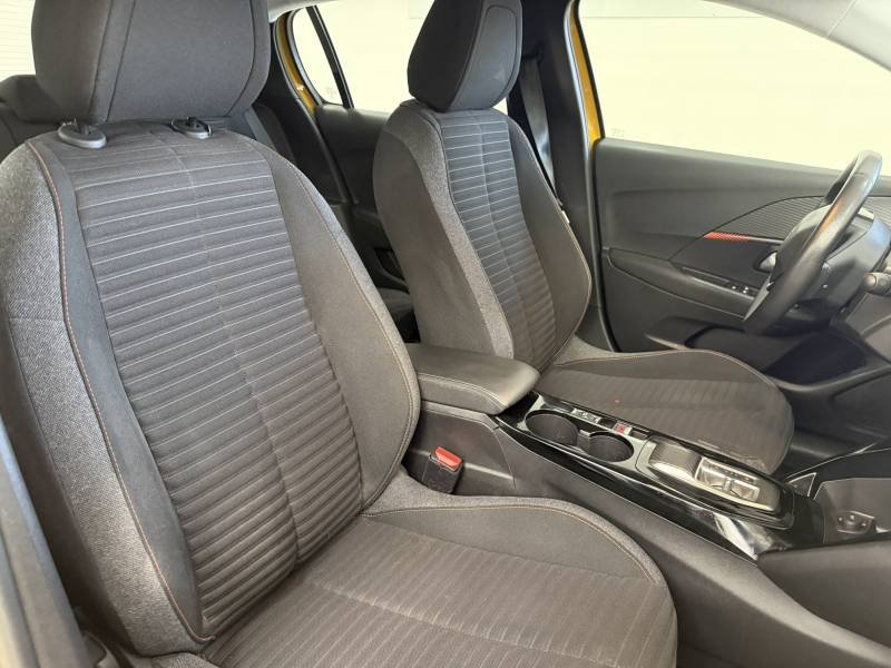 Peugeot 208 - Photo 37