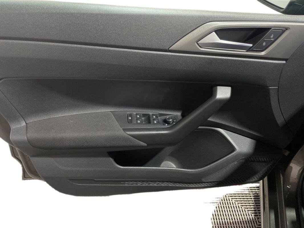 Volkswagen Polo - Photo 14