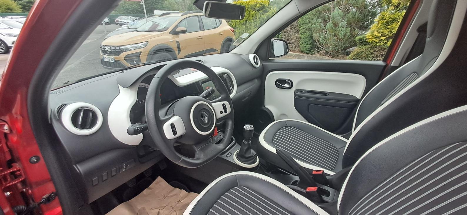 Renault Twingo - Photo 15