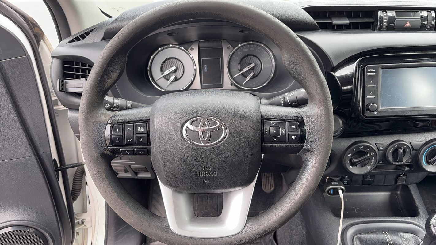 Toyota Hilux - Photo 22