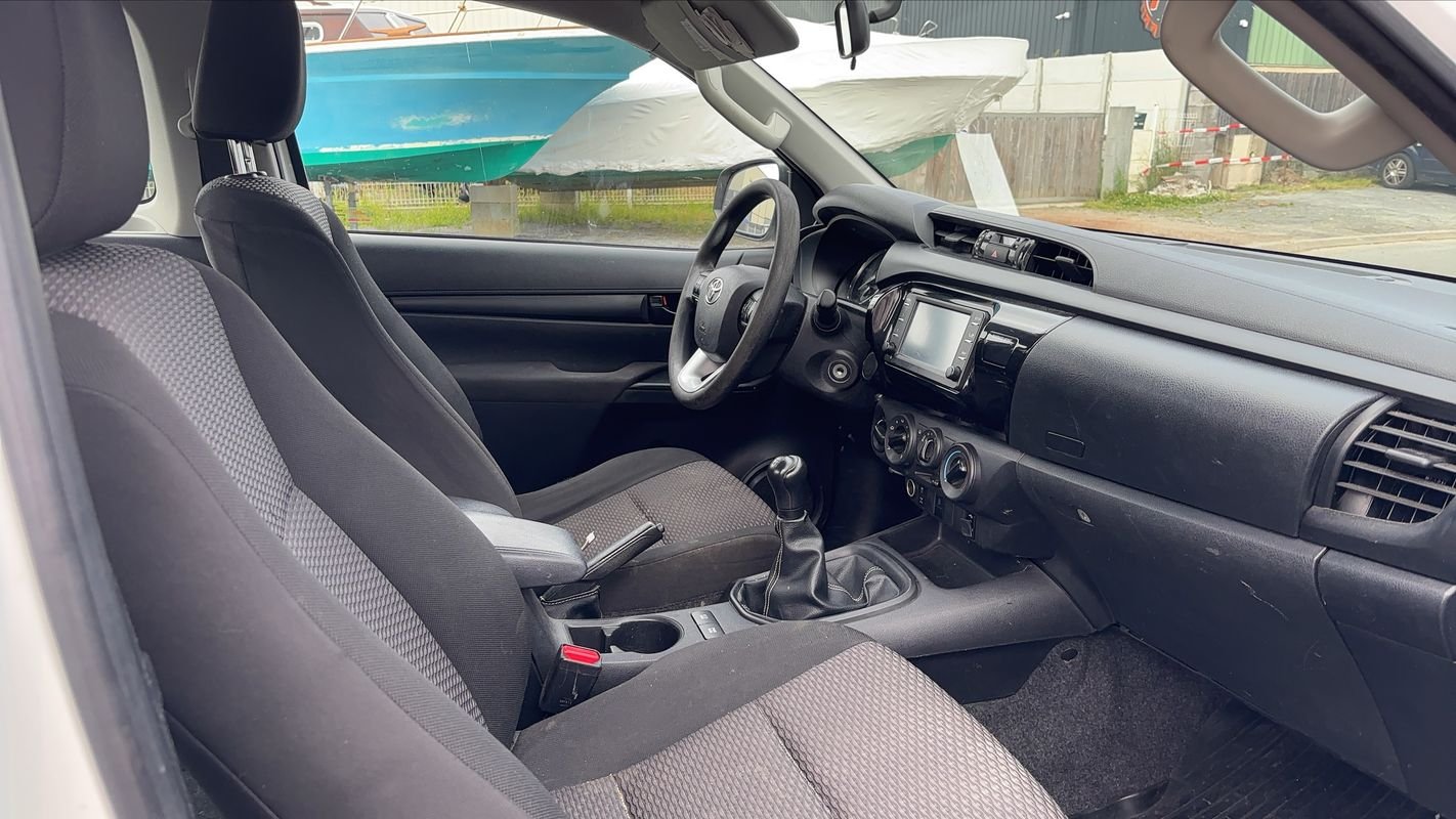 Toyota Hilux - Photo 27