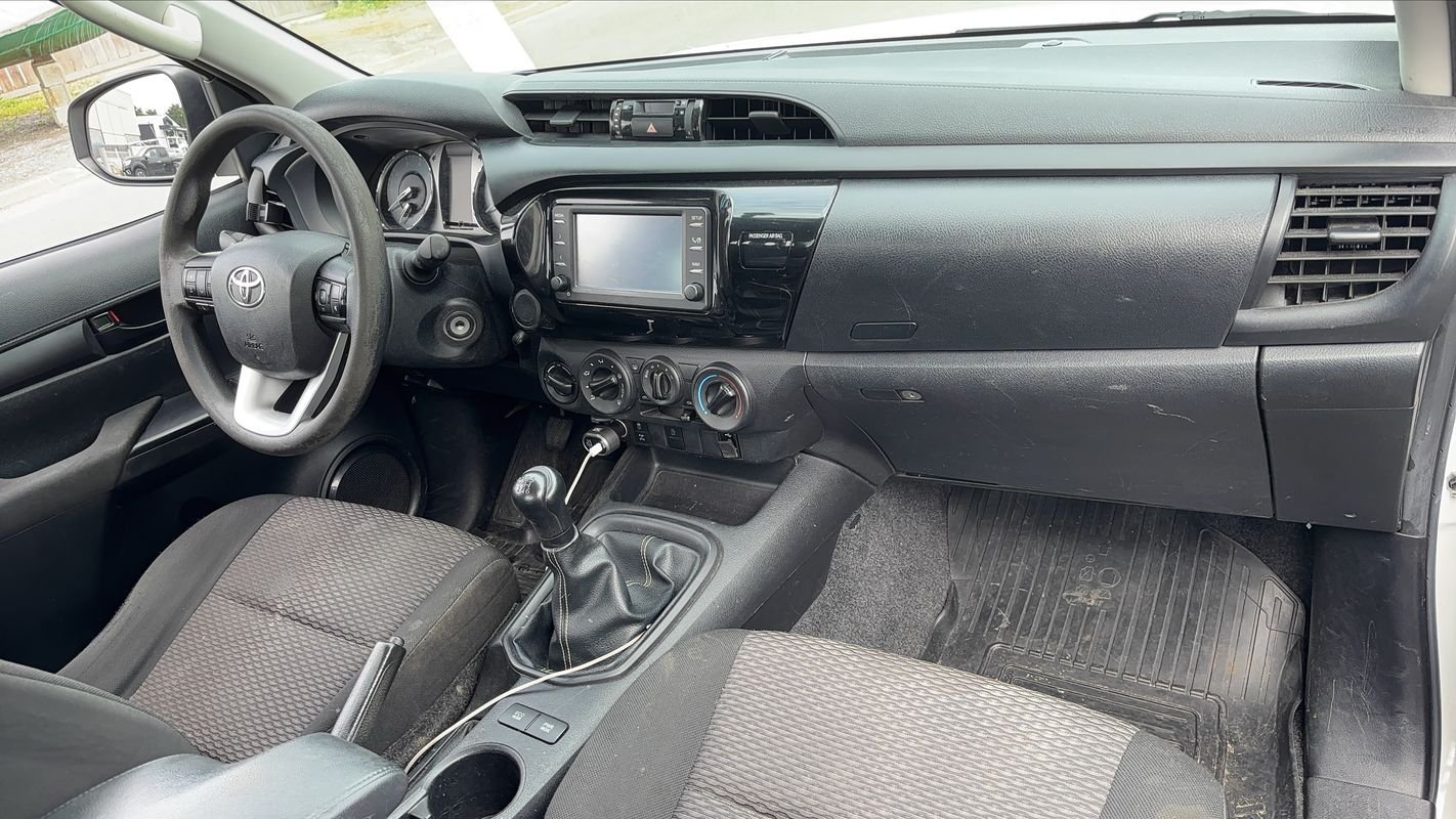 Toyota Hilux - Photo 10