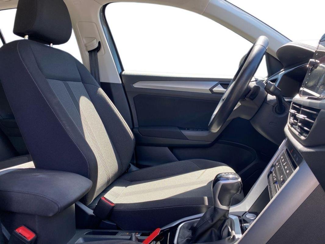 Volkswagen T-Roc - Photo 12