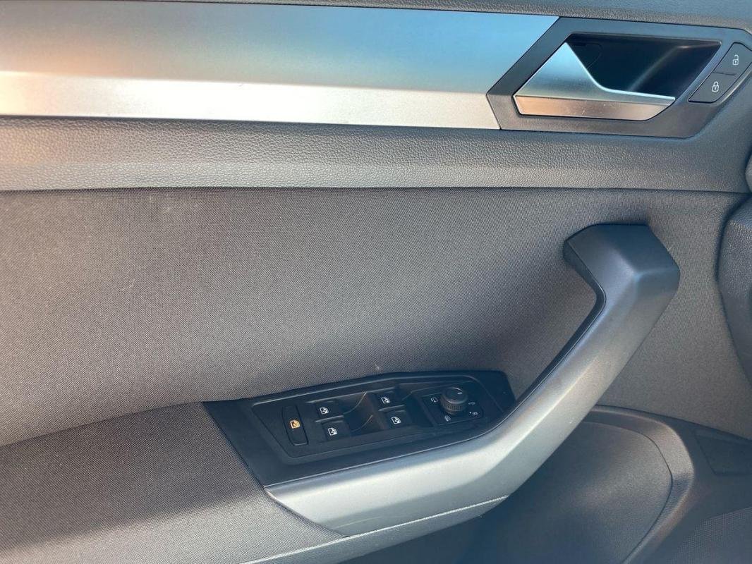 Volkswagen T-Roc - Photo 14