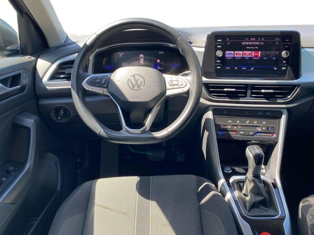 Volkswagen T-Roc - Photo 22
