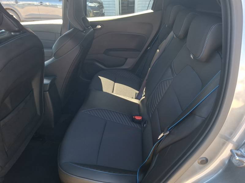 Renault Clio - Photo 17