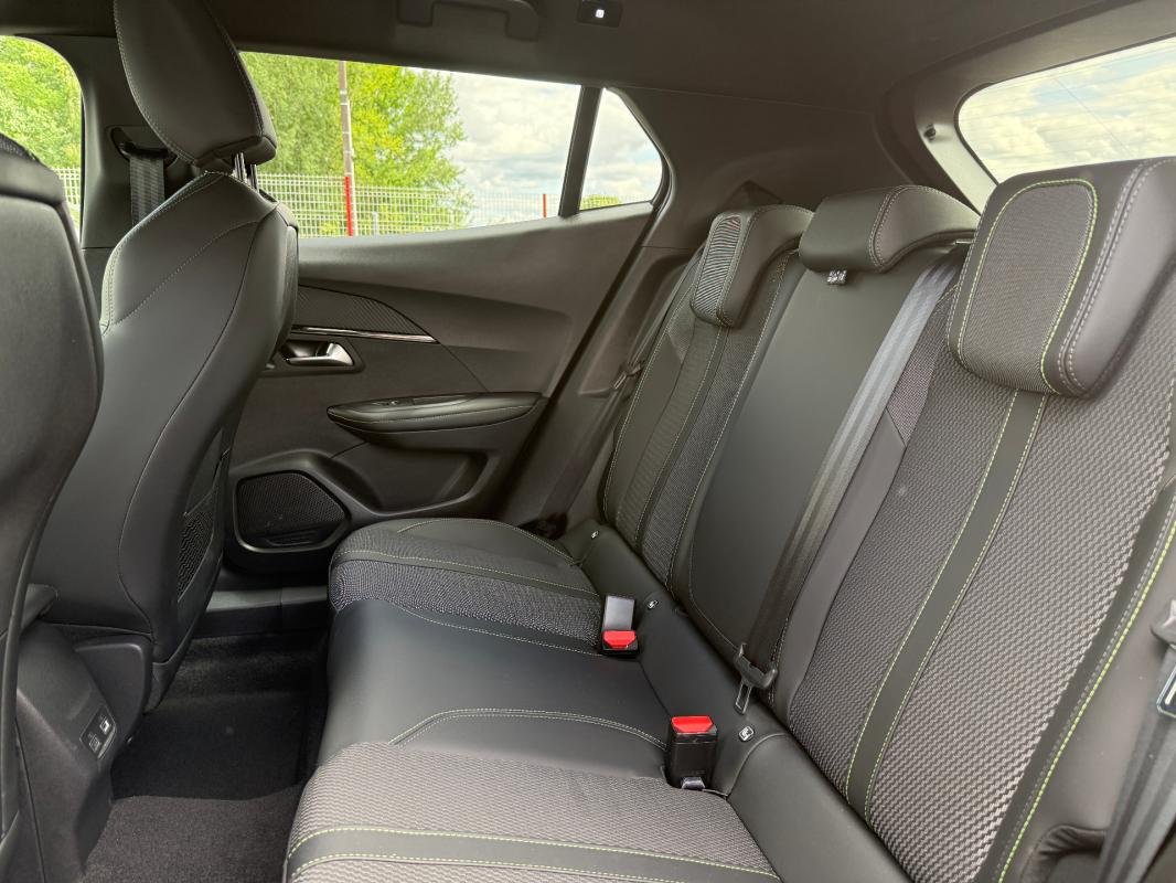 Peugeot 2008 - Photo 6